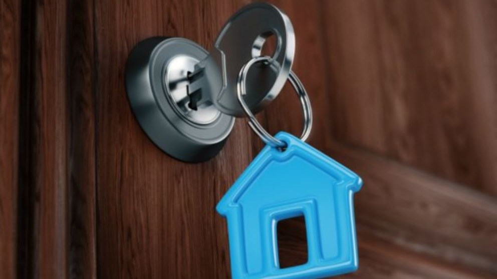 Ξεγελάστε τους διαρρήκτες: Αυτές είναι οι καλύτερες κρυψώνες για τα κλειδιά σας – ΒΙΝΤΕΟ