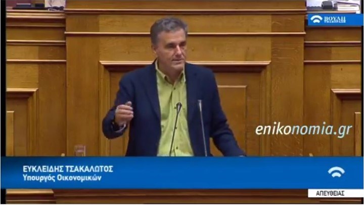 Τσακαλώτος: Κανείς δεν μου τράβηξε το αυτί στις Βρυξέλλες – Τα αυτιά μου είναι όπως τα έχετε αγαπήσει – ΒΙΝΤΕΟ