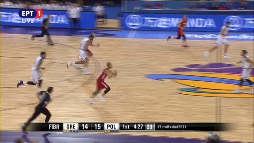 Ελλάδα – Πολωνία 23-29 (10′)