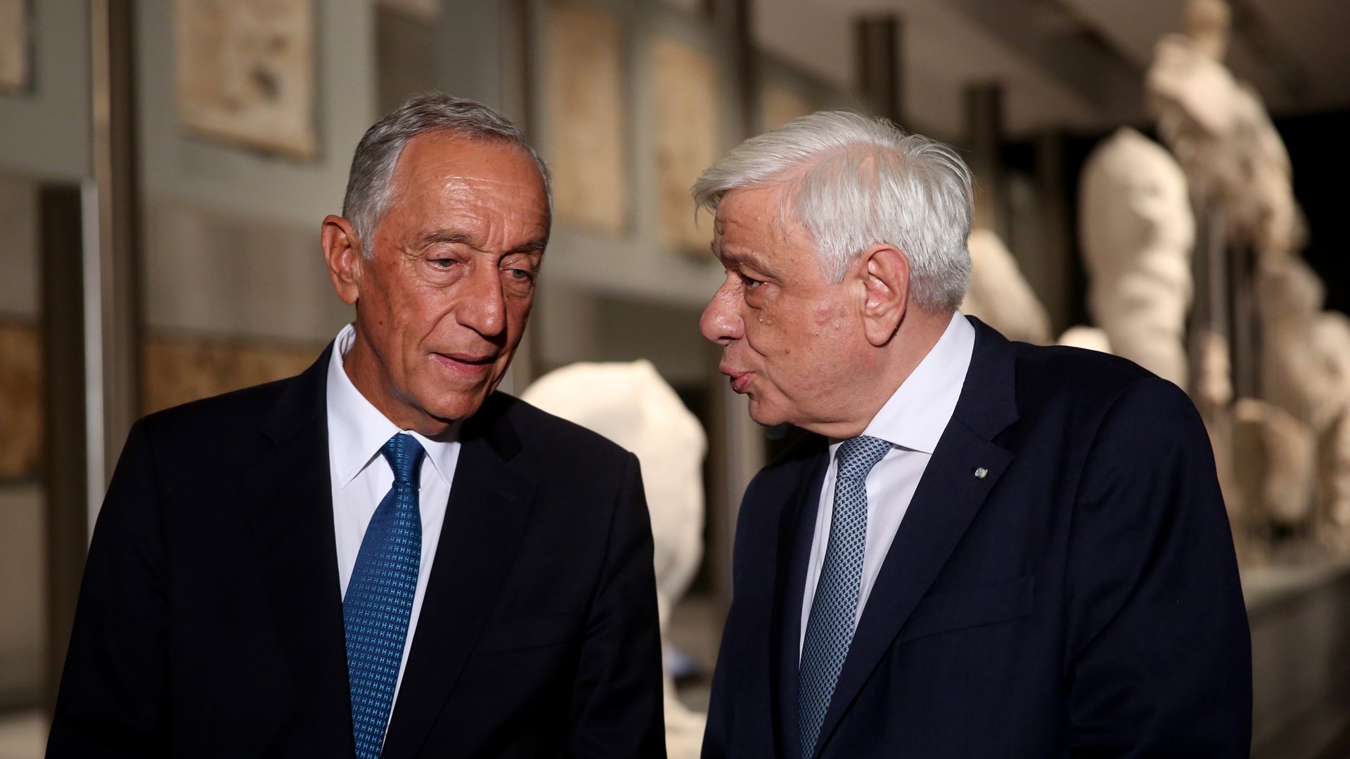 Παυλόπουλος: Η οικονομική κρίση έχει αγγίξει βαθύτατα ευρωπαϊκούς θεσμούς που πρέπει να τους κρατήσουμε όρθιους