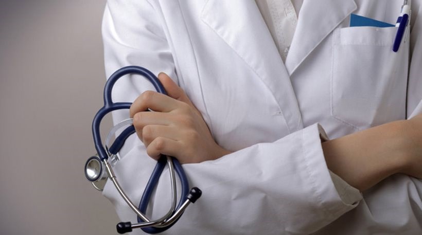 Αντισυνταγματικές οι περικοπές αμοιβών γιατρών του ΕΣΥ που νομοθετήθηκαν μετά το 2ο μνημόνιο