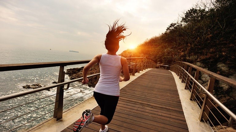 5 tips για να γίνει συνήθειά σου η πρωινή γυμναστική