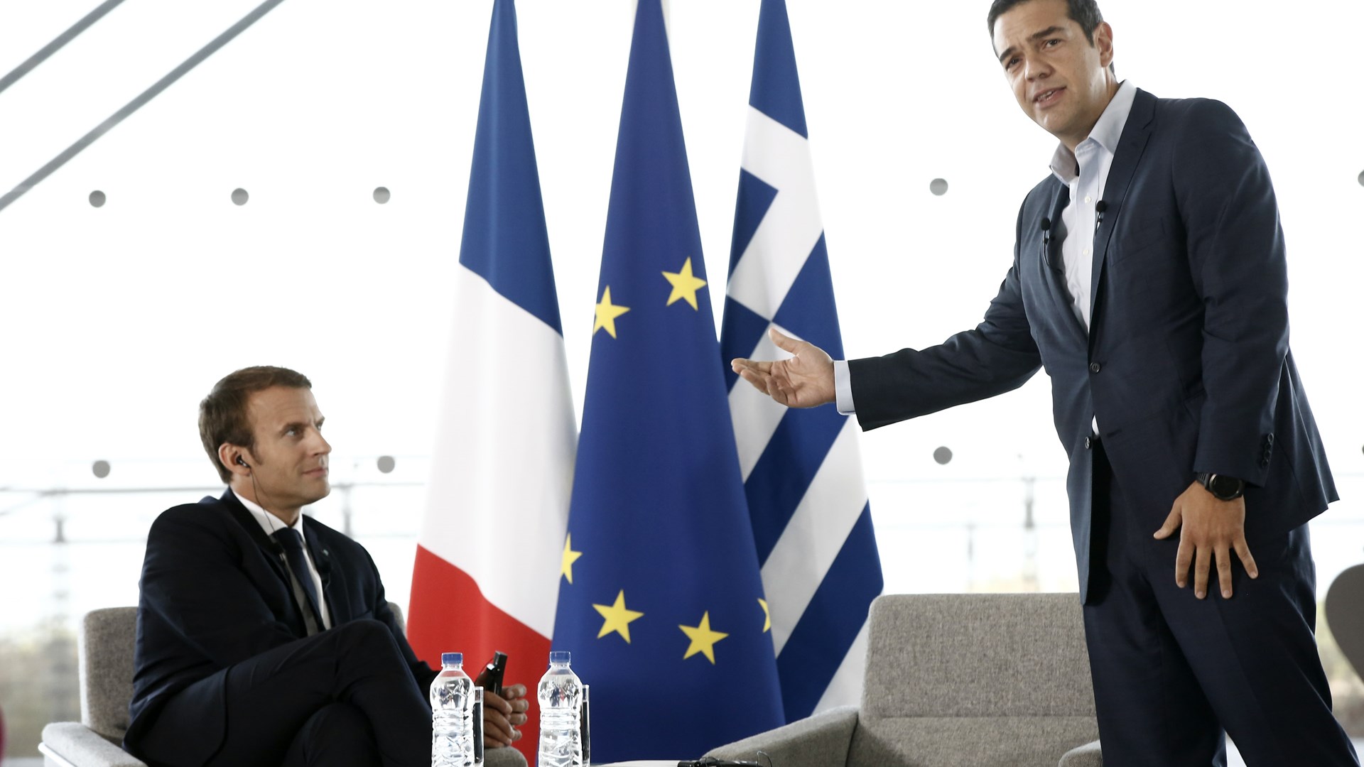 Πρόσκληση Τσίπρα για επενδύσεις στην Ελλάδα – Μακρόν: Ήμασταν, είμαστε και θα παραμείνουμε εδώ – ΒΙΝΤΕΟ