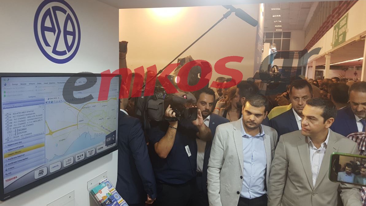 Ο Τσίπρας στο περίπτερο του ΟΑΣΘ – ΦΩΤΟ