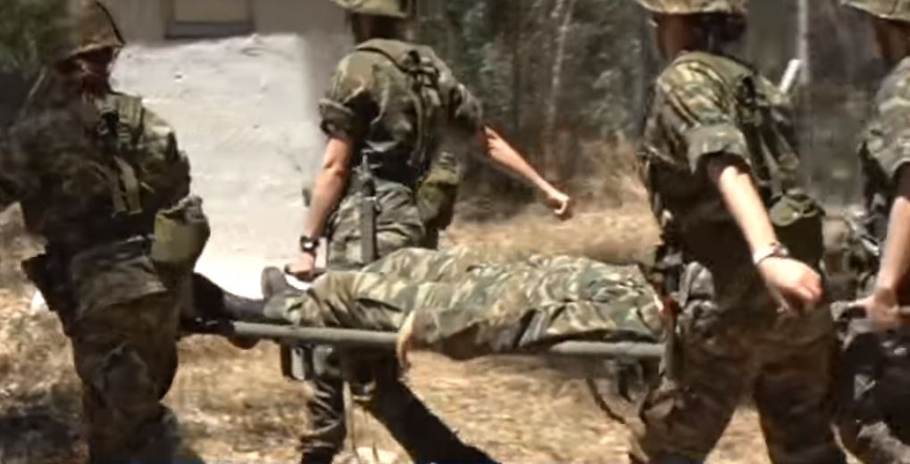 Έτσι εκπαιδεύονται οι “φύλακες άγγελοι” των Ενόπλων Δυνάμεων – ΒΙΝΤΕΟ