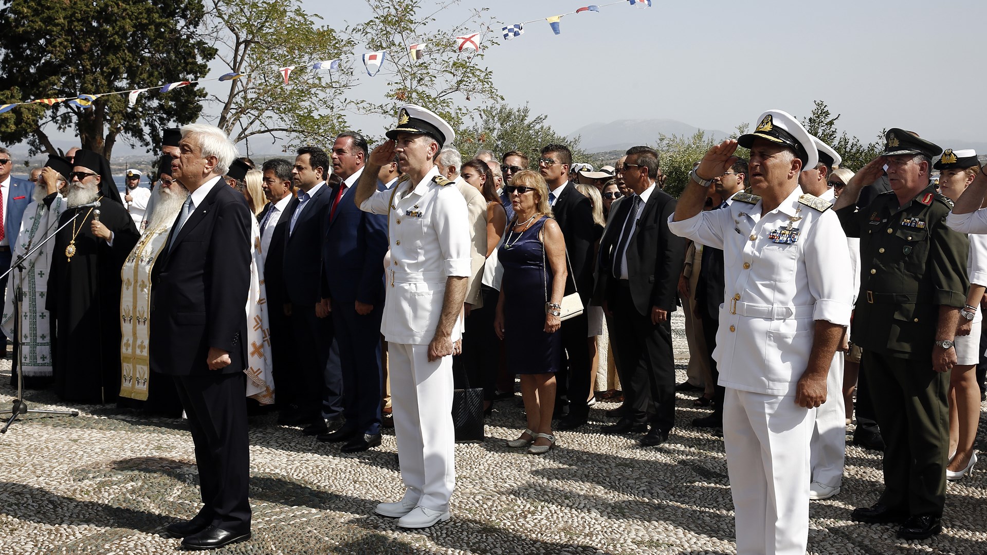 Αυστηρό μήνυμα Παυλόπουλου στην Τουρκία: Δεν υπάρχουν “γκρίζες ζώνες” στο Αιγαίο – ΒΙΝΤΕΟ