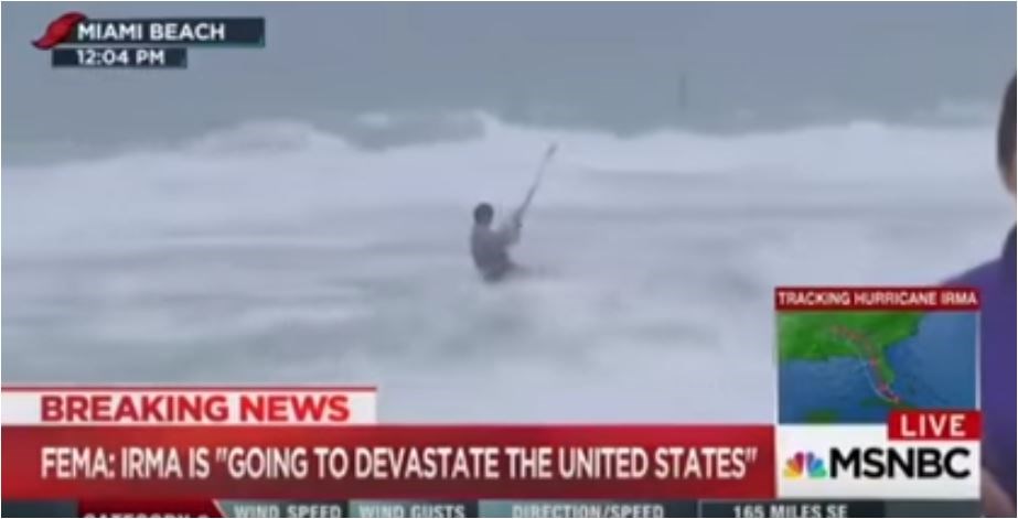 Βίντεο που κόβει την ανάσα – Kitesurfer δαμάζει την… Ίρμα