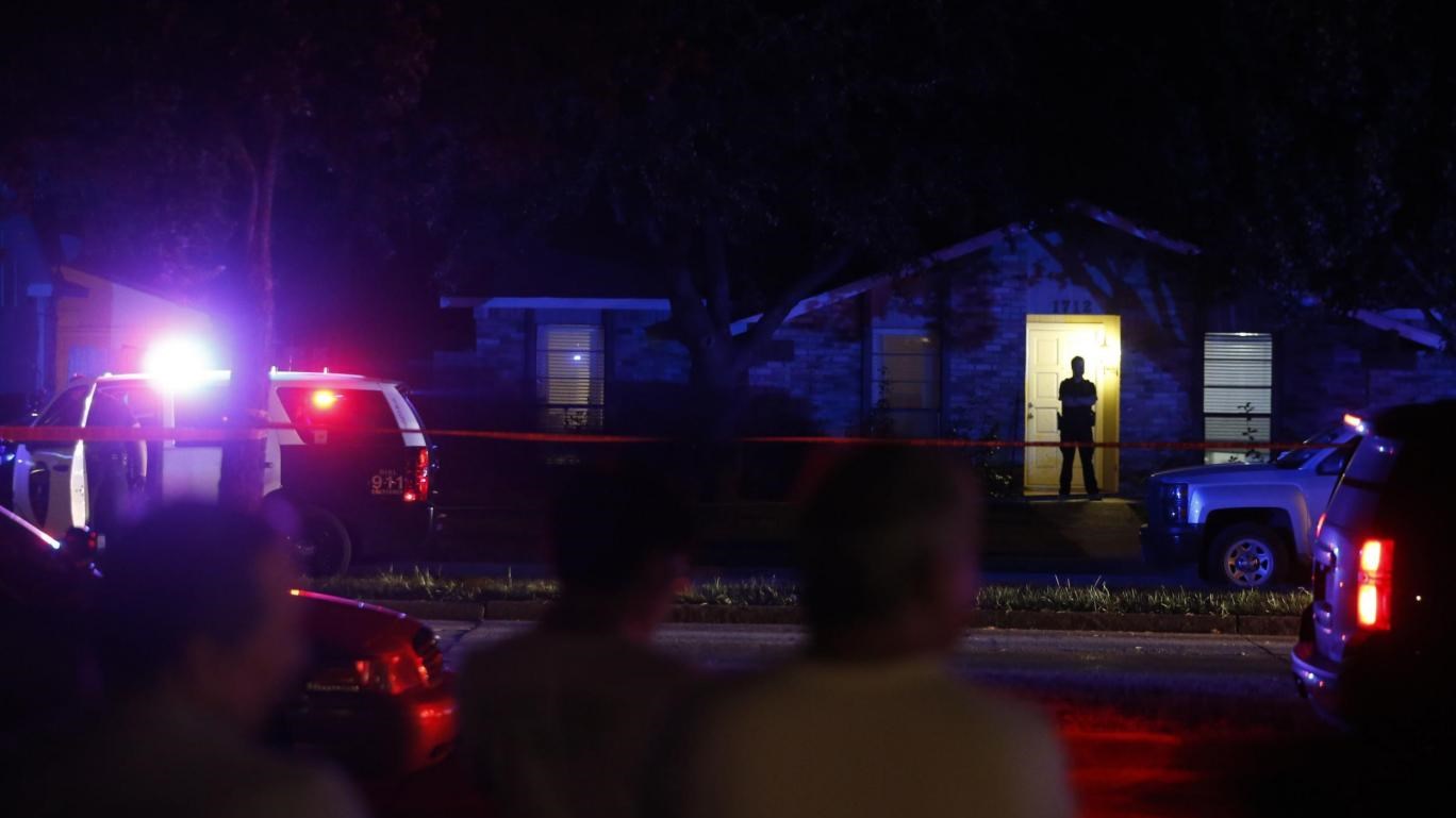 Οκτώ νεκροί από πυροβολισμούς σε σπίτι στο Τέξας