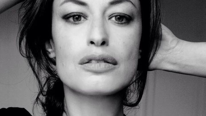 Η Δωροθέα Μερκούρη ποζάρει… γυμνή και τρελαίνει τα social media – ΦΩΤΟ