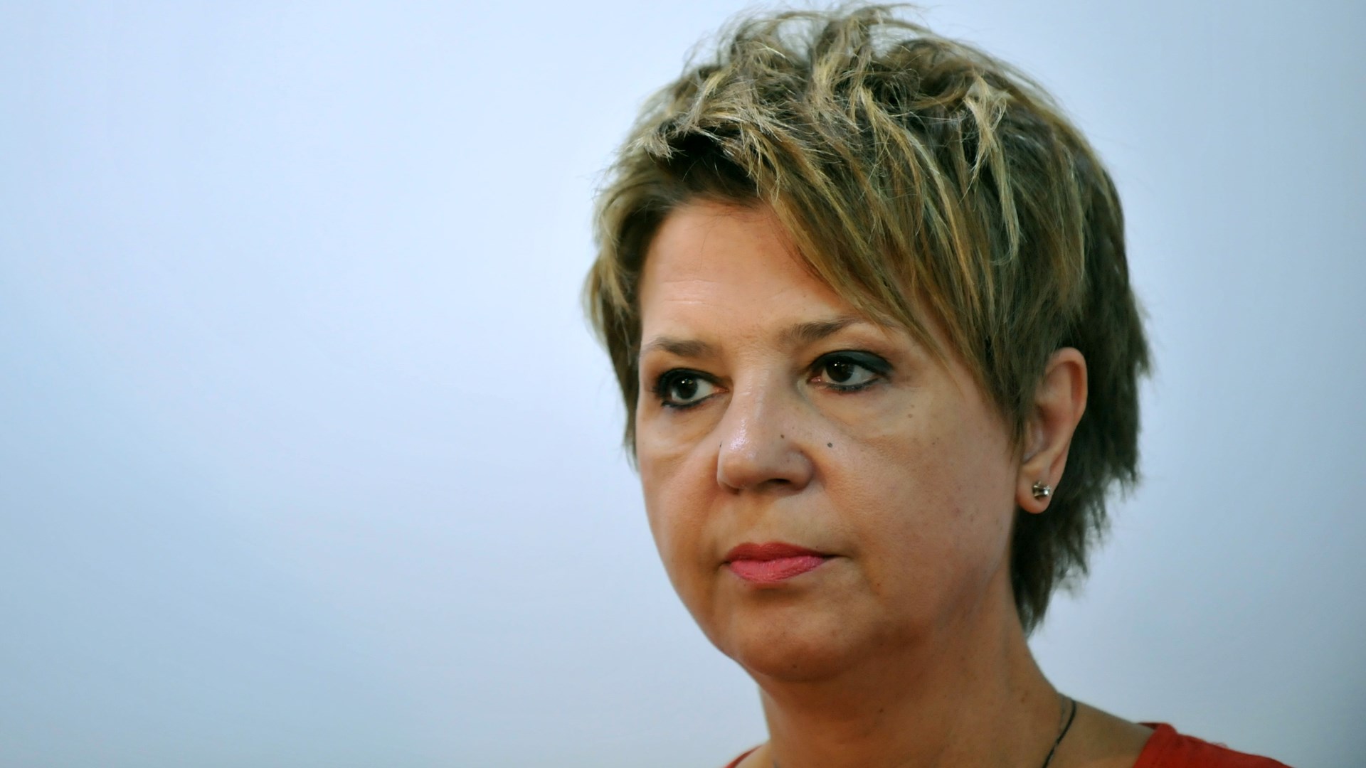 Γεροβασίλη: Όποιος θέλει να κάνει μία επένδυση δεν τηλεφωνεί στον Πρωθυπουργό – BINTEO