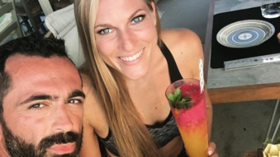 Τι δουλειά έχει η Σάρα Εσκενάζυ στα γυρίσματα του Μπο; – ΦΩΤΟ