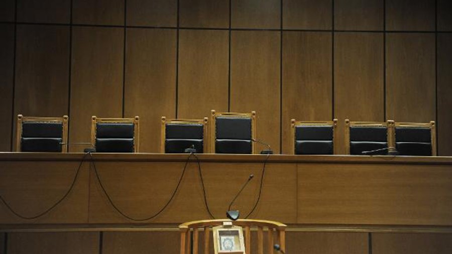 Την ενοχή του πρώην προέδρου του ΤΣΠΕΑΘ για την υπόθεση του “δομημένου” ομολόγου πρότεινε η εισαγγελέας