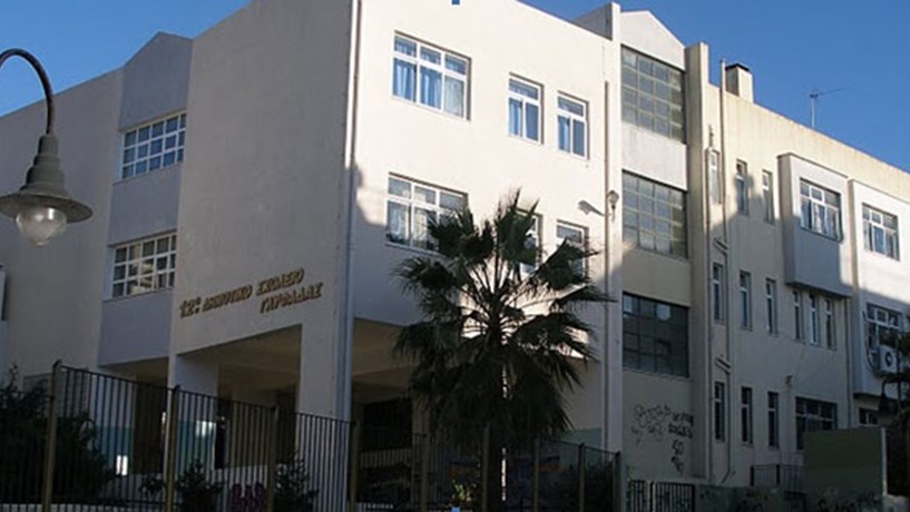 Πρωτοφανές περιστατικό: Κλείδωσαν μαθητή του δημοτικού στην τάξη και πήδηξε από το παράθυρο