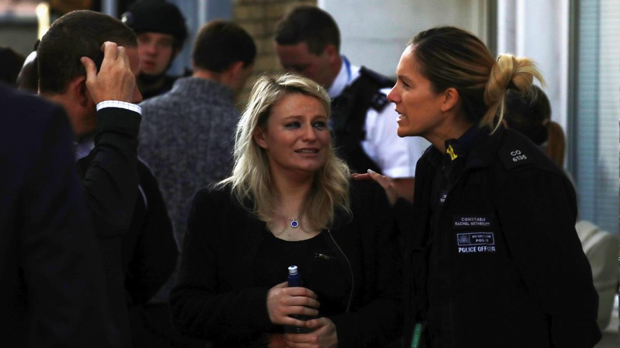 Συγκλονιστικές μαρτυρίες από τη στιγμή της έκρηξης στο μετρό του Λονδίνου