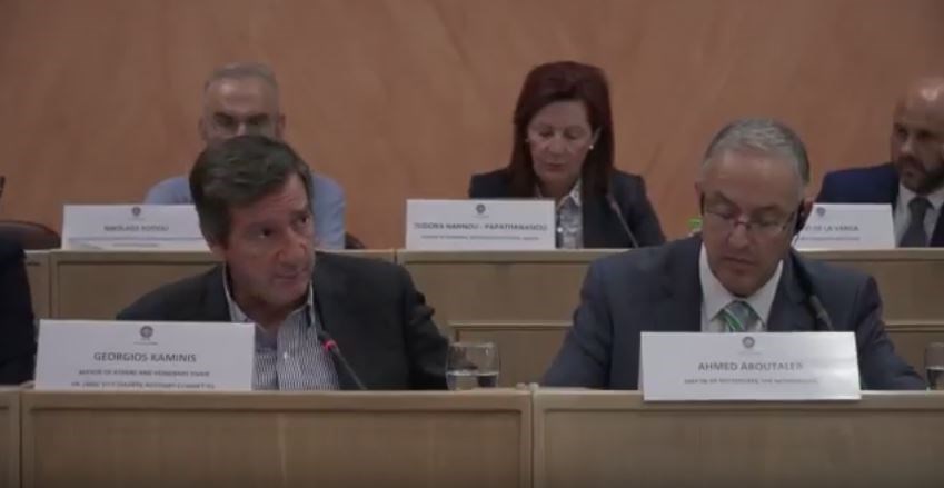 Ολλανδική βοήθεια φθάνει στην Αθήνα για την αντιμετώπιση της πετρελαιοκηλίδας – ΒΙΝΤΕΟ