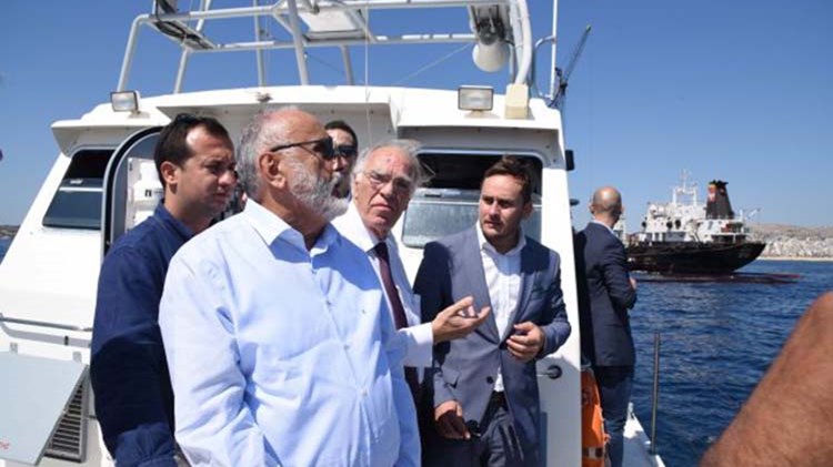 Επίσκεψη Κουρουμπλή – Λεβέντη στον Σαρωνικό