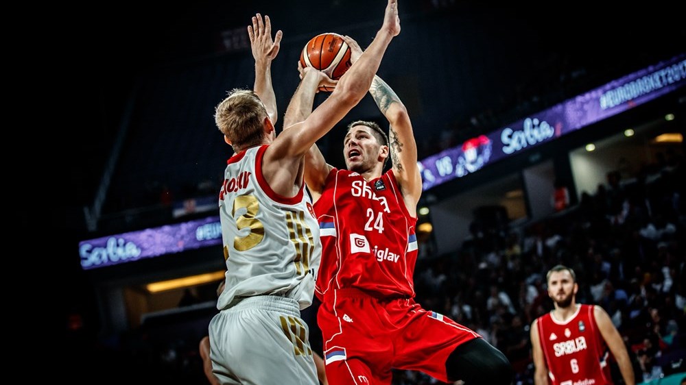 Στον τελικό του Ευρωμπάσκετ η Σερβία