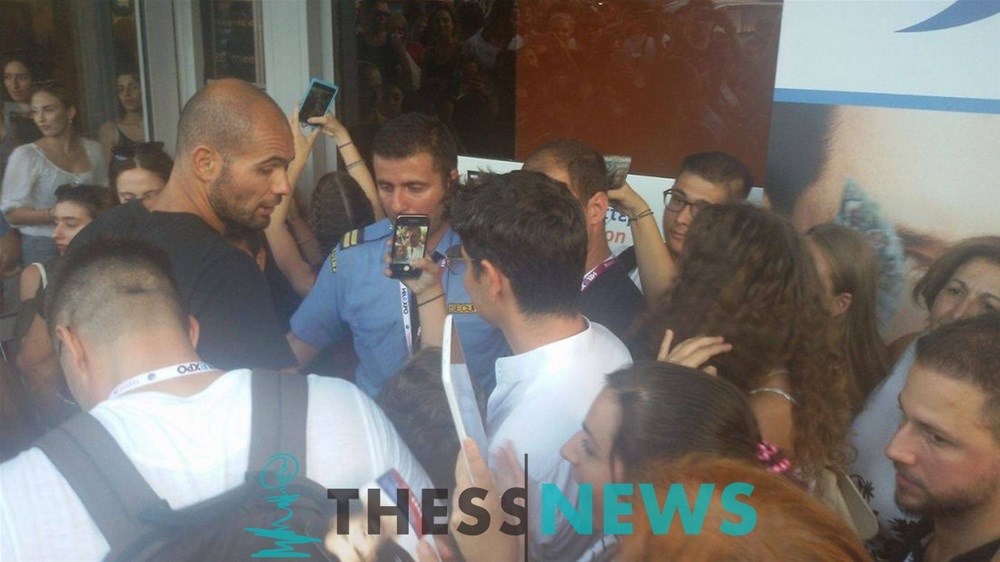 Οι… ρουβίτσες στη ΔΕΘ – Πανικός με την εμφάνιση του Σάκη – ΦΩΤΟ – ΒΙΝΤΕΟ