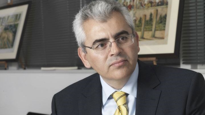 Καταγγελία στον Realfm 97,8 από τον Χαρακόπουλο: Διέγραψαν τον όρο “γενοκτονία” των Ελλήνων της Μικράς Ασίας