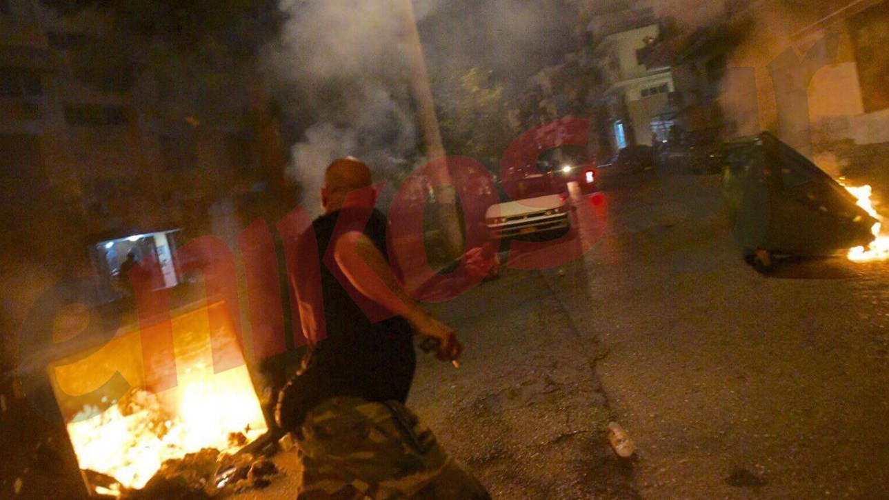 Επεισόδια και τραυματίες στην πορεία για τον Παύλο Φύσσα στη Δραπετσώνα – Πέντε τραυματίες – ΦΩΤΟ – ΒΙΝΤΕΟ