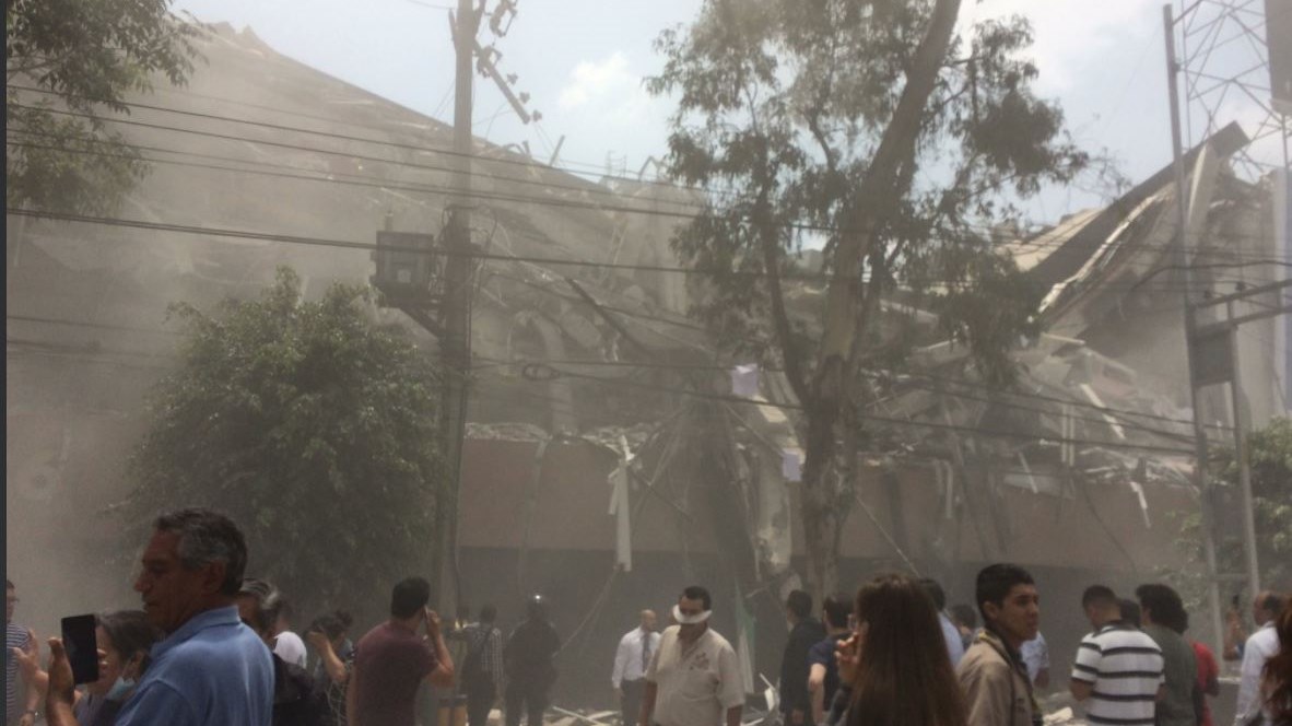 Συγκλονιστικές οι πρώτες εικόνες από το χτύπημα του Εγκέλαδου στο Μεξικό – ΦΩΤΟ