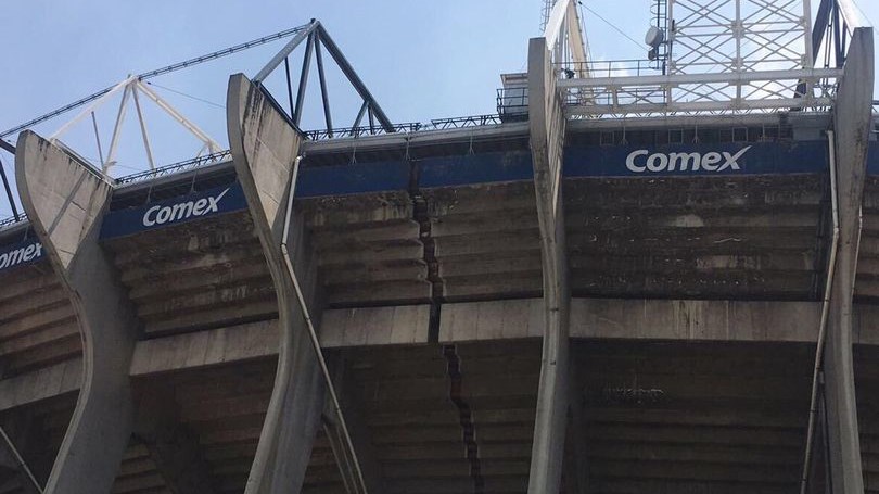 Ο καταστροφικός σεισμός στο Μεξικό “έκοψε” στα δύο το στάδιο Αζτέκα – ΒΙΝΤΕΟ