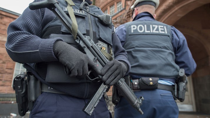 “Φρούριο” το Βερολίνο την Κυριακή: Επί ποδός πάνω από 1.500 αστυνομικοί για εκλογές και μαραθώνιο