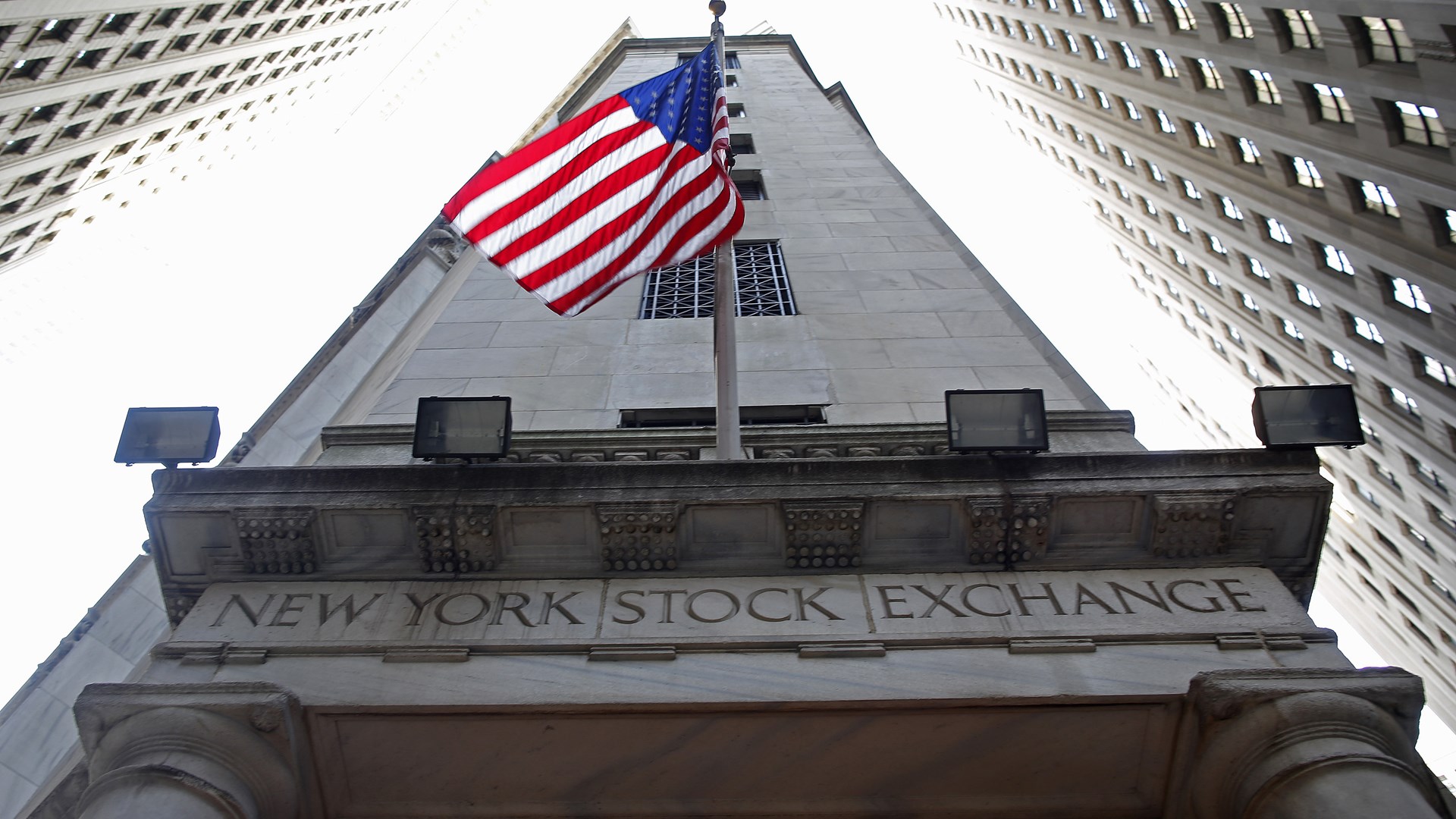 Wall Street: Με άνοδο έκλεισαν ο Dow Jones και ο S&P 500
