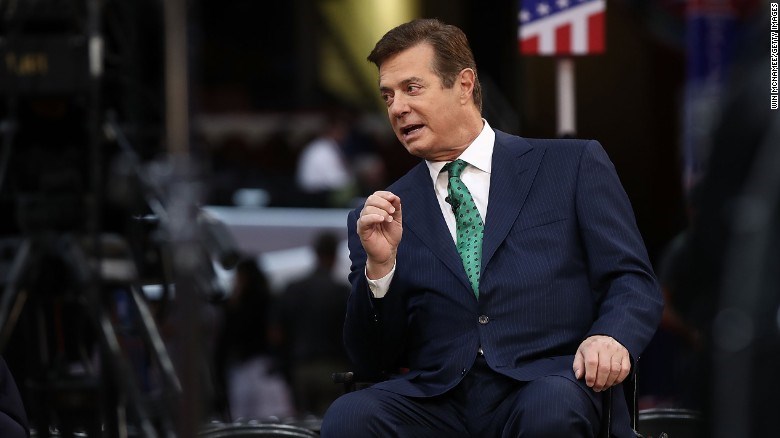 ΗΠΑ: Ο Μάναφορτ προσφέρθηκε να ενημερώνει για τις εκλογές Ρώσο μεγιστάνα που συνδέεται με το Κρεμλίνο