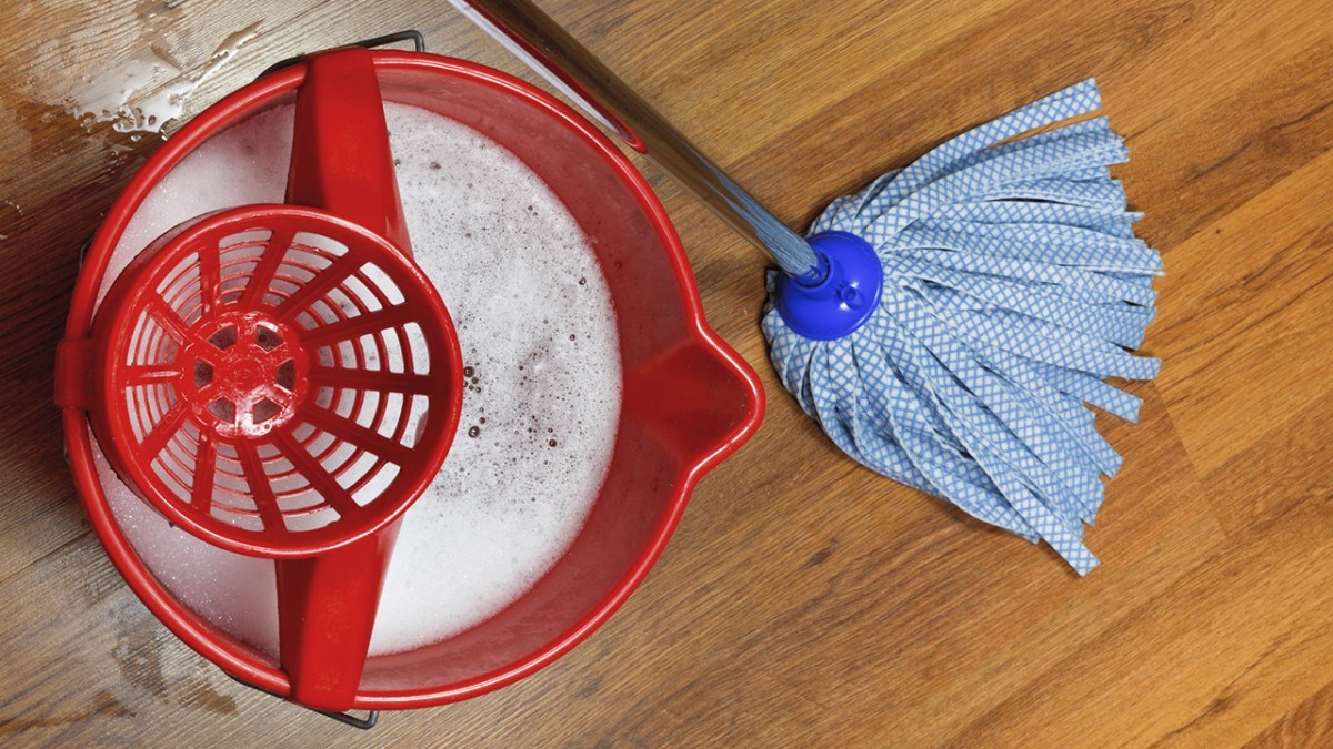 Νέα μελέτη αποκαλύπτει – Το σφουγγάρισμα σώζει ζωές