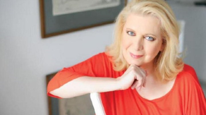 Η σπάνια ΦΩΤΟ της Ακρίτα από την… σύντομη θεατρική της θητεία