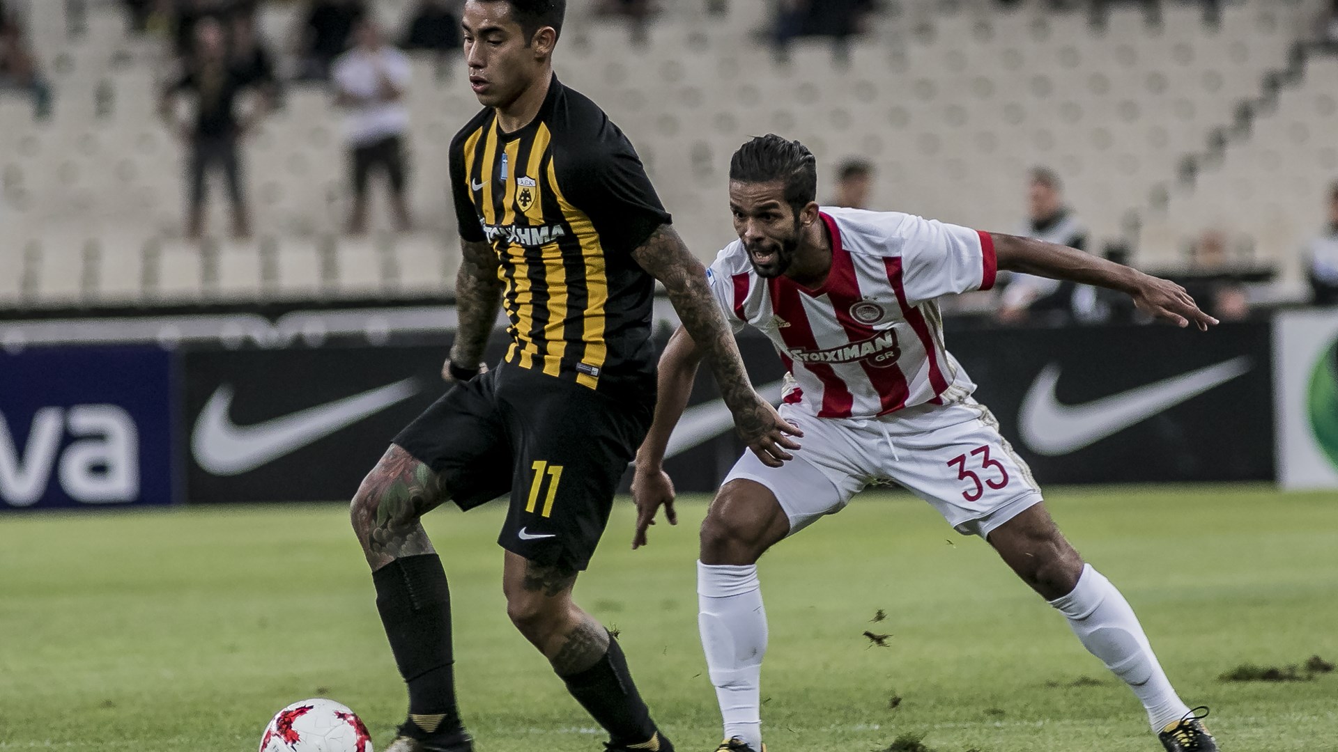 Διεκόπη το ΑΕΚ – Ολυμπιακός – ΤΩΡΑ