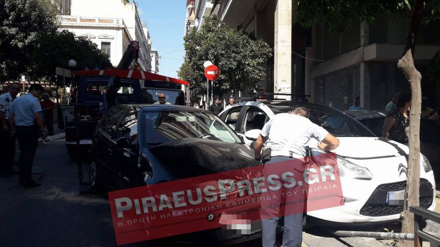 Τροχαίο ατύχημα στον Πειραιά – ΦΩΤΟ