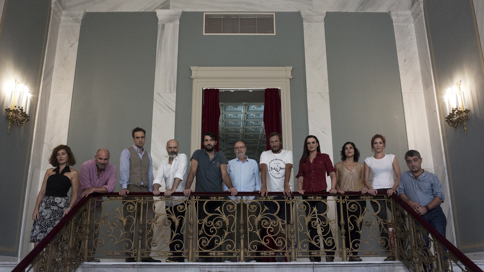 Η dream team του «Γλάρου» που ετοιμάζει ο Χουβαρδάς ποζάρει στο enikos.gr