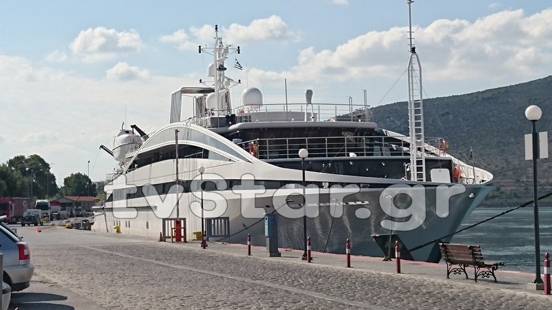 Υπερπολυτελές γιοτ έδεσε στο λιμάνι της Χαλκίδας – ΒΙΝΤΕΟ