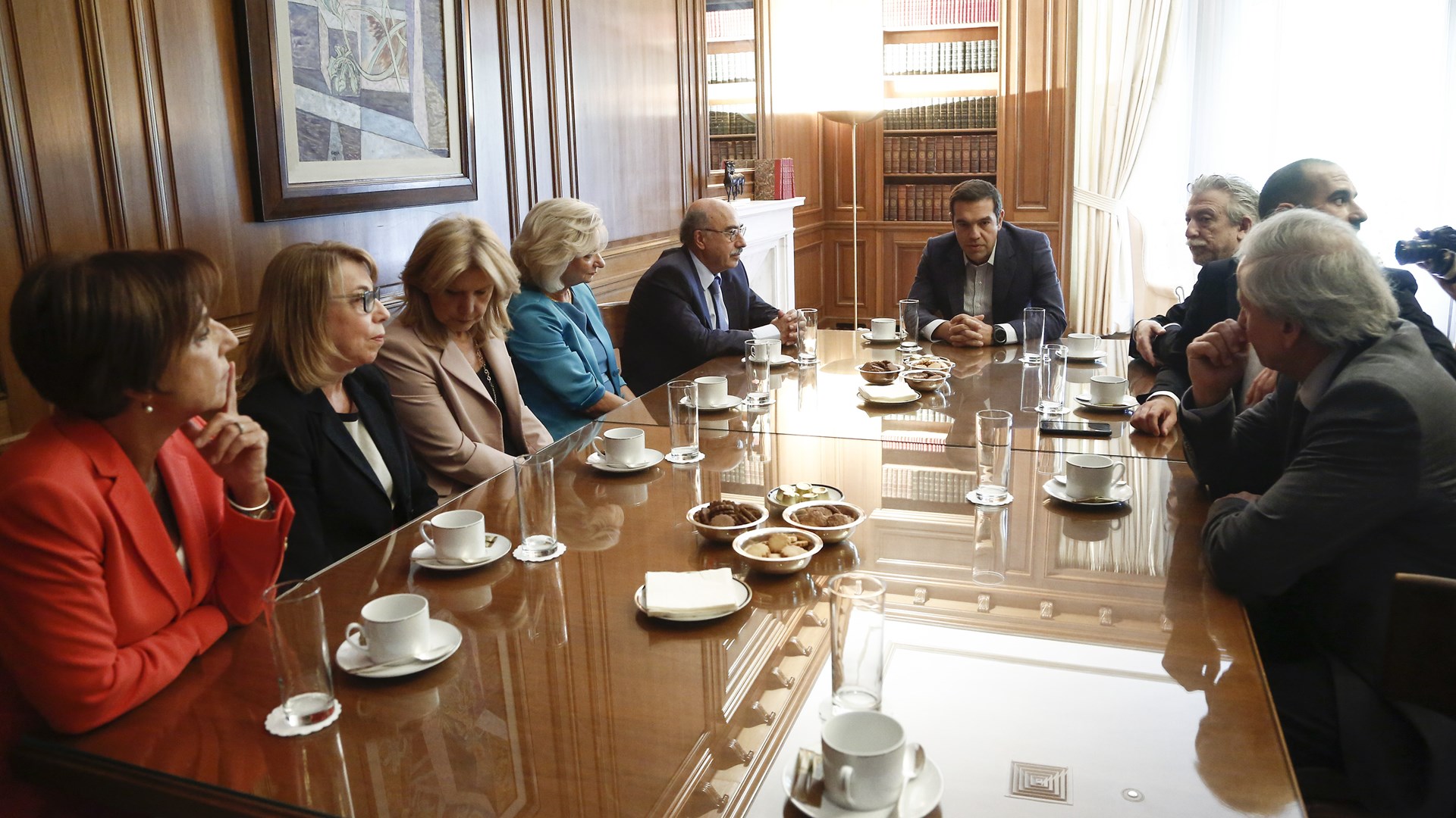 Συνάντηση του Τσίπρα με τη νέα ηγεσία του Αρείου Πάγου – ΦΩΤΟ