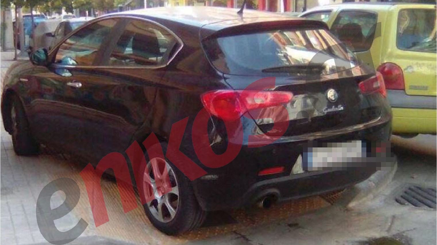 Απαράδεκτος οδηγός στη Θεσσαλονίκη – Πάρκαρε σε ράμπα αναπήρων – ΦΩΤΟ αναγνώστη
