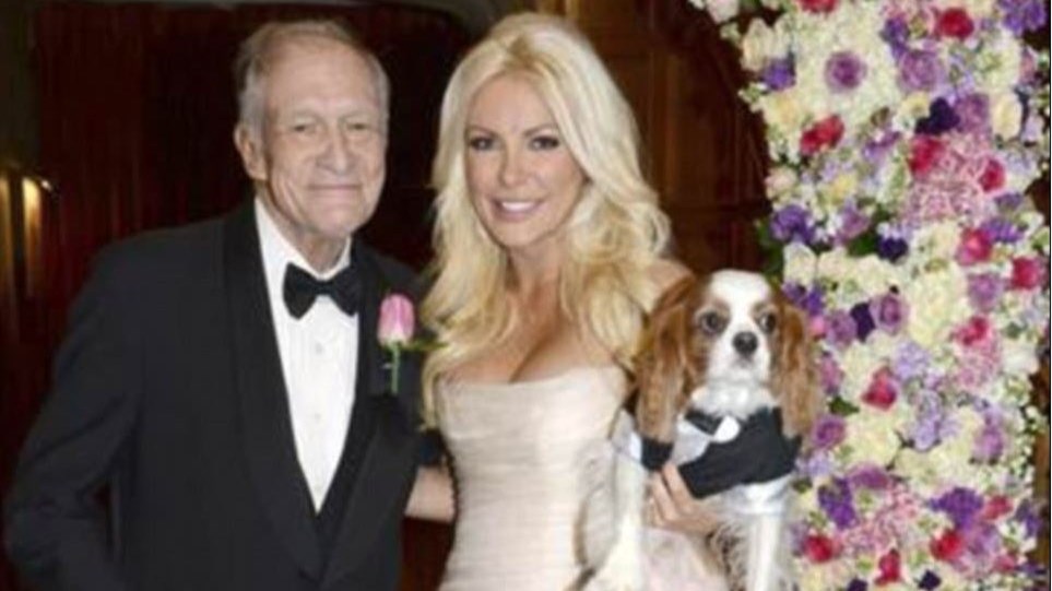 Εκτός διαθήκης η σύζυγος του Χιου Χέφνερ