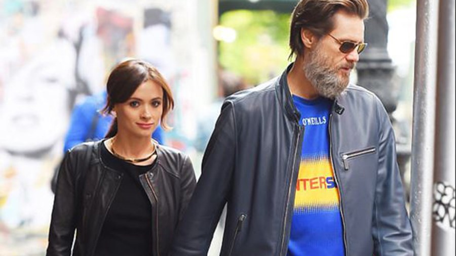 Συγκλονίζει το σημείωμα της πρώην συντρόφου του Τζιμ Κάρεϊ: «Με σύστησες στην κοκαΐνη και τις πόρνες»