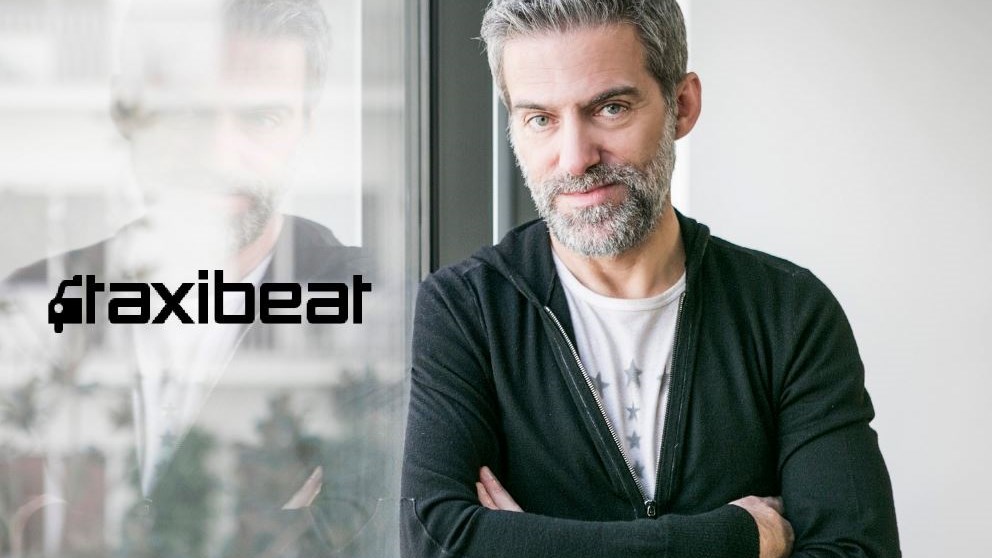 Taxibeat: Ο Λυμπερόπουλος πολεμάει τους σύμμαχους των ταξί