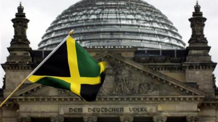 DW: Αργεί ακόμα η κυβέρνηση «Τζαμάικα» – Διαπραγματεύσεις μακράς διαρκείας και το 2018