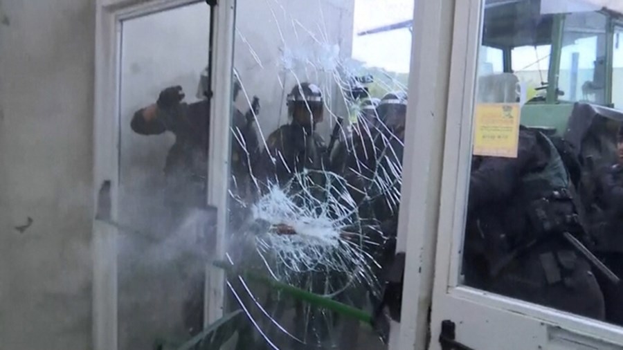 Με αίμα βάφτηκε το δημοψήφισμα στην Καταλονία – Νέο βίντεο από τα άγρια επεισόδια