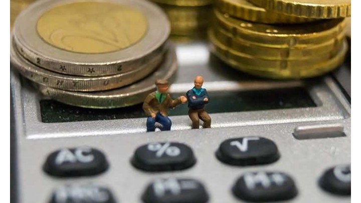 Στους δρόμους βγαίνουν οι συνταξιούχοι σε όλη τη χώρα – Μπαράζ κινητοποιήσεων