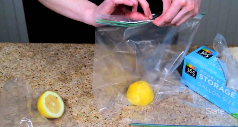 Κλείνετε με λάθος τρόπο τις σακούλες τροφίμων – Δείτε τον σωστό – ΒΙΝΤΕΟ