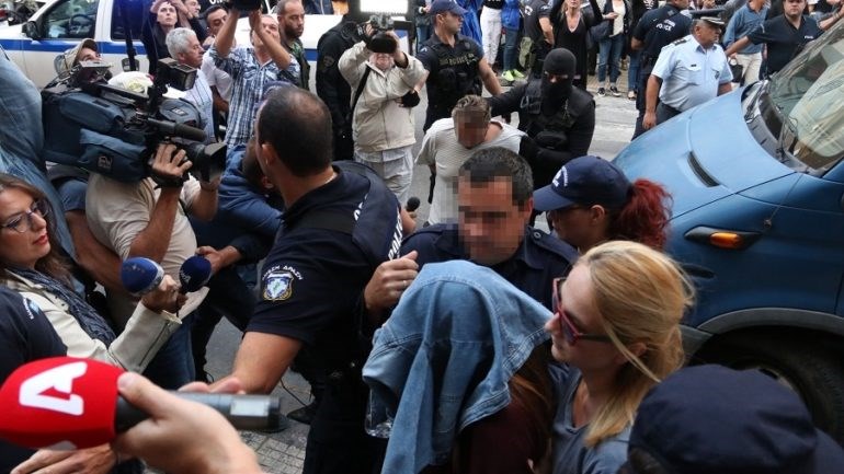 Σοκάρει η απολογία της 16χρονης – Περνούσαμε δύσκολα οικονομικά