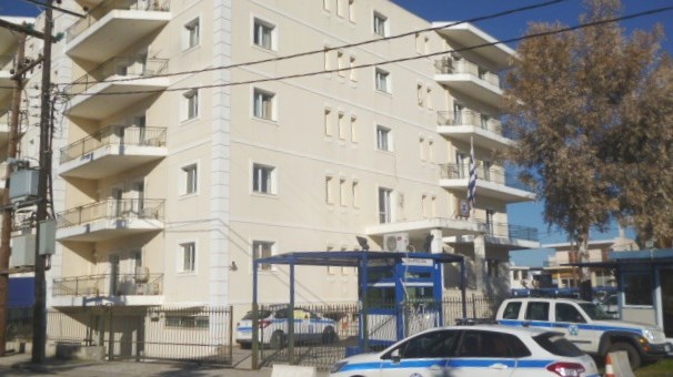 “Υγειονομική βόμβα” το Τμήμα Μεταγωγών Λαμίας καταγγέλλουν οι αστυνομικοί