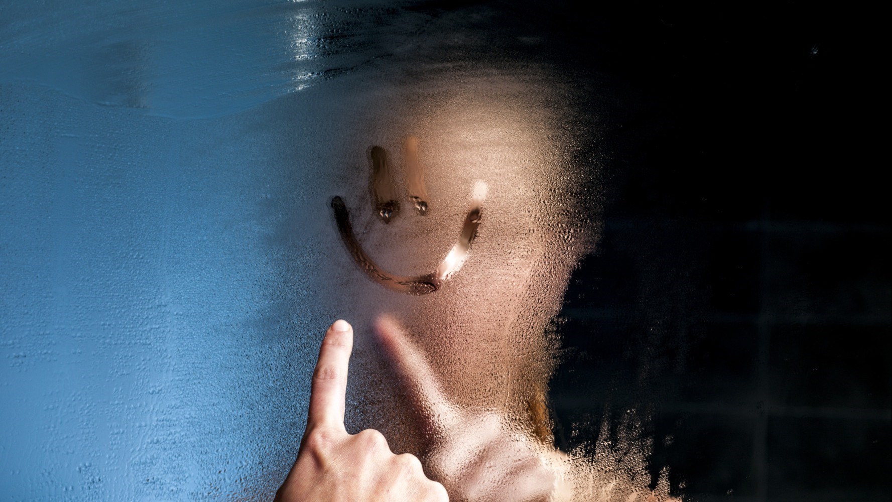 Το κόλπο για να μην θολώνει ο καθρέφτης του μπάνιου