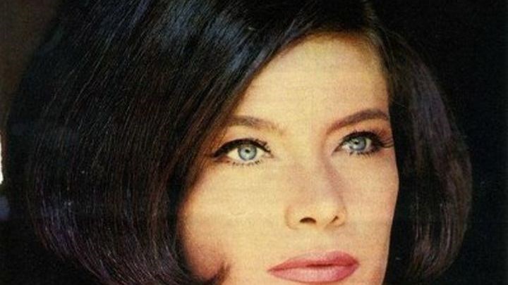 Δείτε την πανέμορφη εγγονή της Τζένης Καρέζη – ΦΩΤΟ