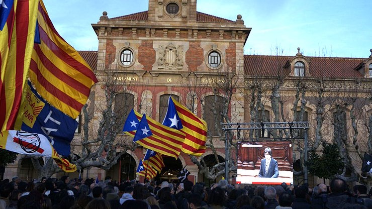Το καταλανικό κοινοβούλιο ετοιμάζεται για μονομερή κήρυξη ανεξαρτησίας