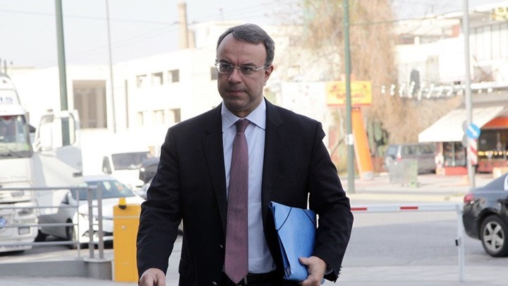 Νέα μέτρα λιτότητας εντός του 2018 «βλέπει» ο Σταϊκούρας